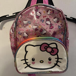 Hello Kitty 10 in Backpack Adorable